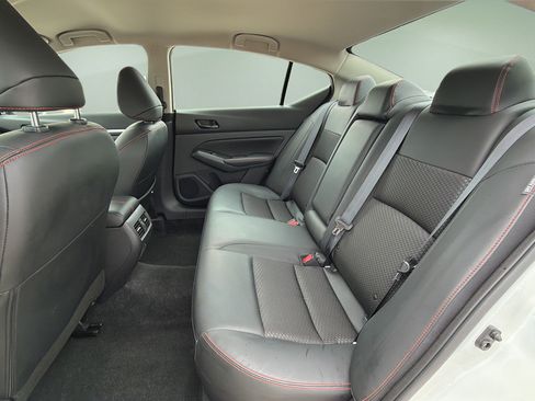 Certified 2026 Nissan Altima 2.5 SR FWD image 14