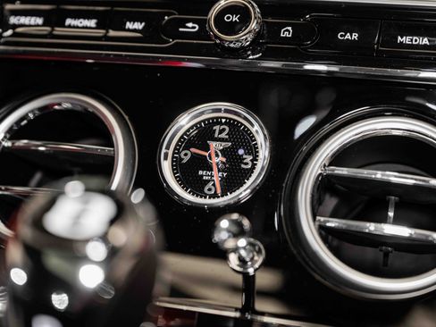Certified 2024 Bentley Continental GT V8 AWD/4WD image 30