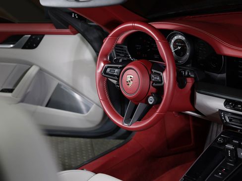 Used 2025 Porsche 911 Turbo S image 20