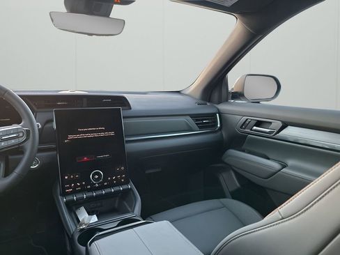 New 2026 GMC Terrain AT4 image 24