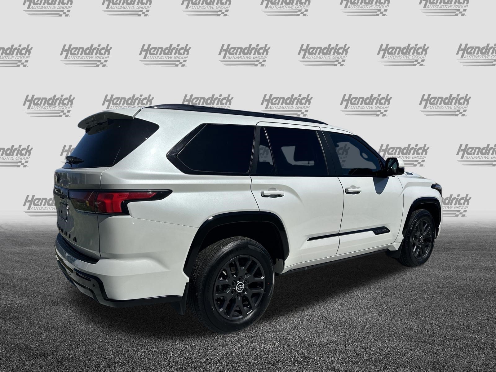 Certified 2024 Toyota Sequoia Platinum AWD/4WD image 10