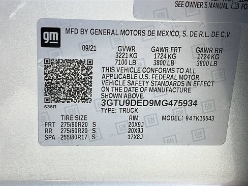 Used 2021 GMC Sierra 1500 SLT w/ SLT Premium Package AWD/4WD image 24