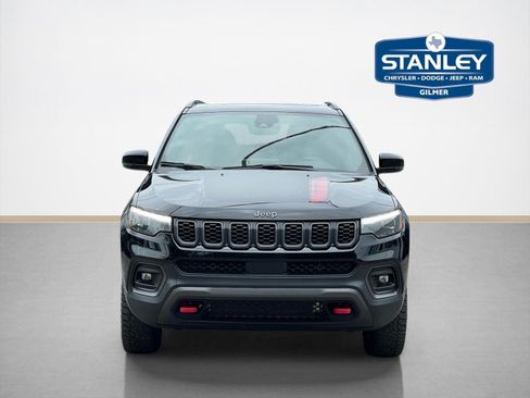 Certified 2024 Jeep Compass Trailhawk w/ Trailhawk Elite Group AWD/4WD image 2