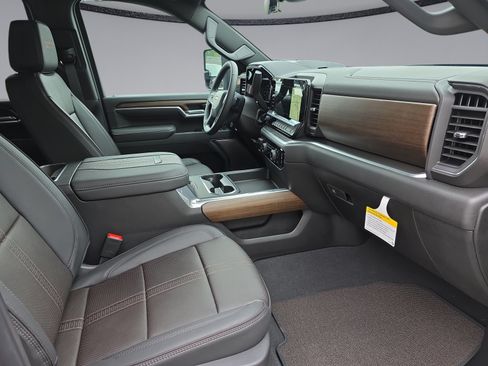 New 2026 Chevrolet Silverado 3500 High Country w/ Technology Package AWD/4WD image 36