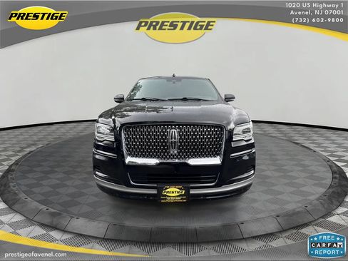 Used 2022 Lincoln Navigator L Reserve AWD/4WD image 2