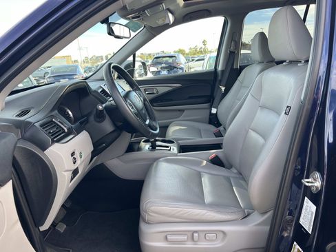 Certified 2019 Honda Ridgeline RTL-T image 19