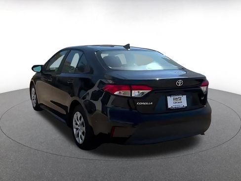 Used 2025 Toyota Corolla LE image 11