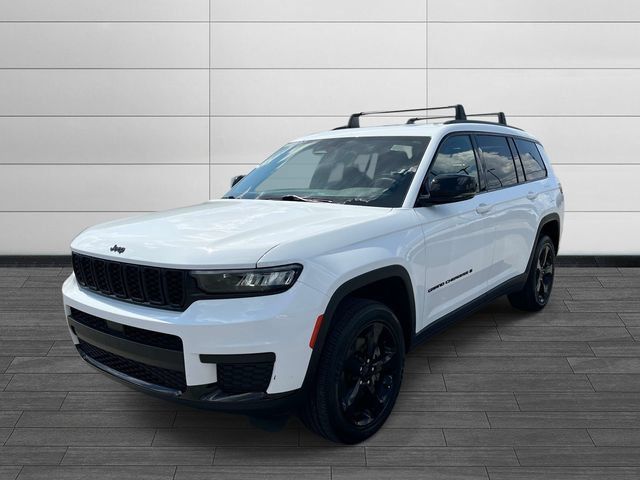 Used 2023 Jeep Grand Cherokee L Altitude AWD/4WD image 8