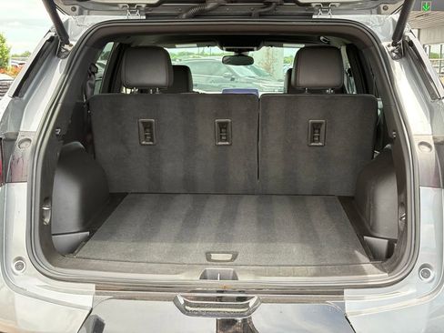 Used 2025 Chevrolet Blazer RS FWD image 16