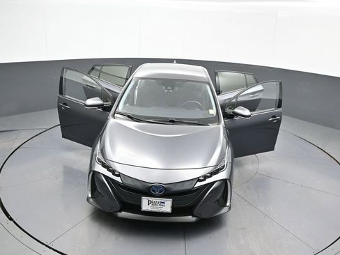 Used 2020 Toyota Prius Prime LE image 46
