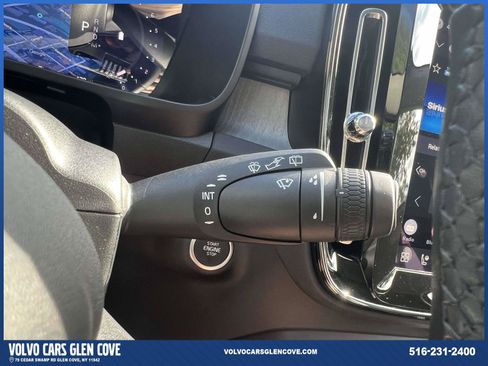 Used 2026 Volvo XC40 B5 Core w/ Protection Package Premier AWD/4WD image 24