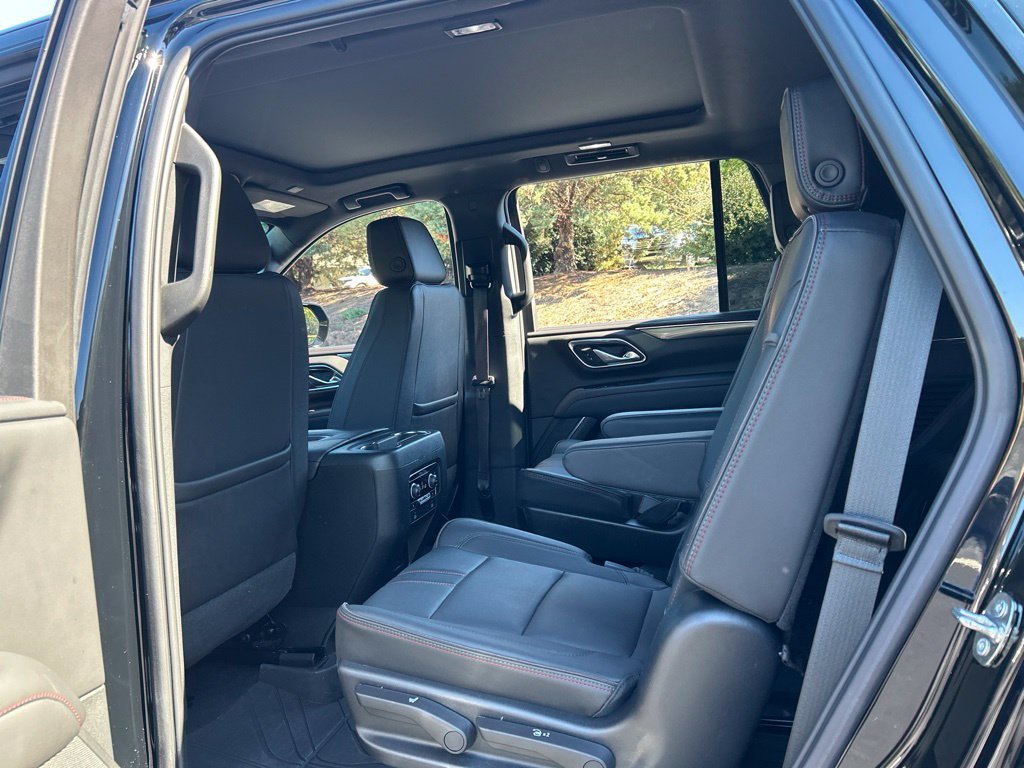 Used 2023 Chevrolet Tahoe RST w/ Luxury Package RWD image 43