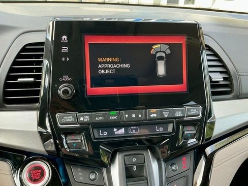 Certified 2022 Honda Odyssey Touring image 42