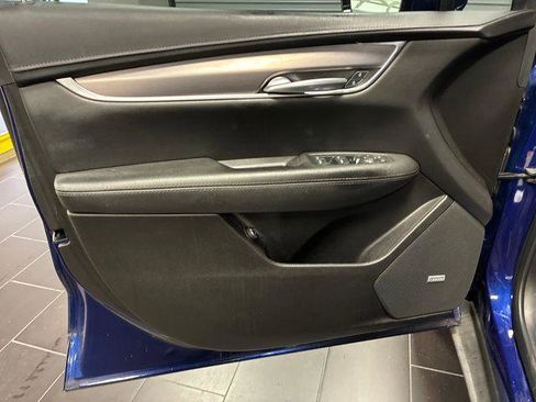 Used 2023 Cadillac XT5 Luxury FWD image 41
