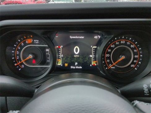 New 2026 Jeep Wrangler Unlimited Rubicon w/ Safety Group image 27