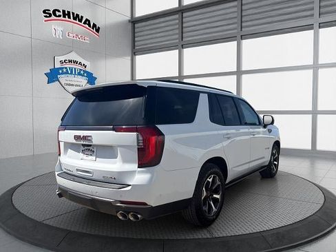 Used 2025 GMC Yukon AT4 Ultimate w/ LPO, Floor Liner Package AWD/4WD image 4
