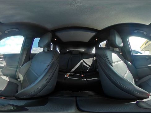 Used 2024 Mercedes-Benz GLC 300 GLC 300 image 43