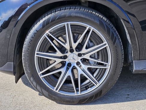 Used 2025 Mercedes-Benz GLC 43 AMG GLC 43 AMG image 12