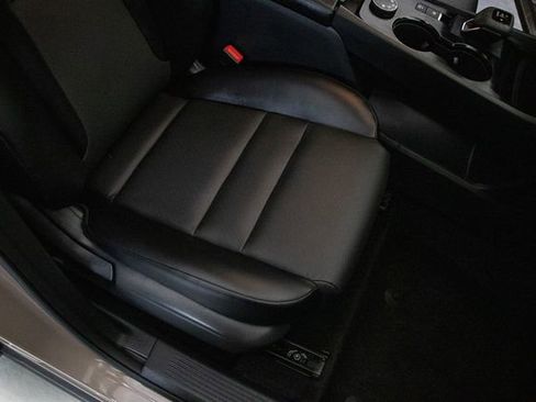 Used 2024 Nissan Rogue SV w/ SV Premium Package image 17