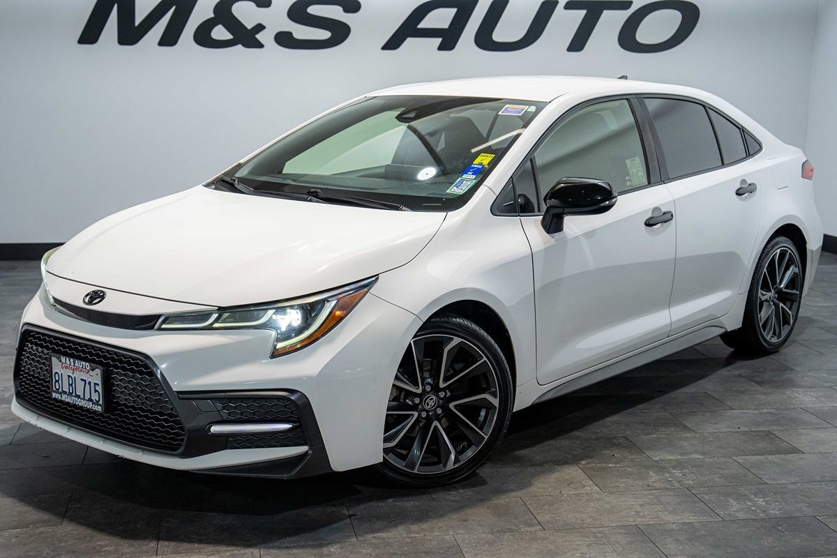 Used 2020 Toyota Corolla SE w/ Carpet Mat Package (TMS) FWD image 2