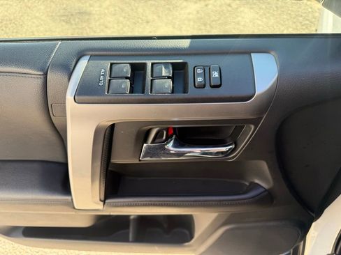 Used 2022 Toyota 4Runner Trail Special Edition AWD/4WD image 15