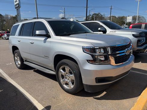 Used 2016 Chevrolet Tahoe LT image 1