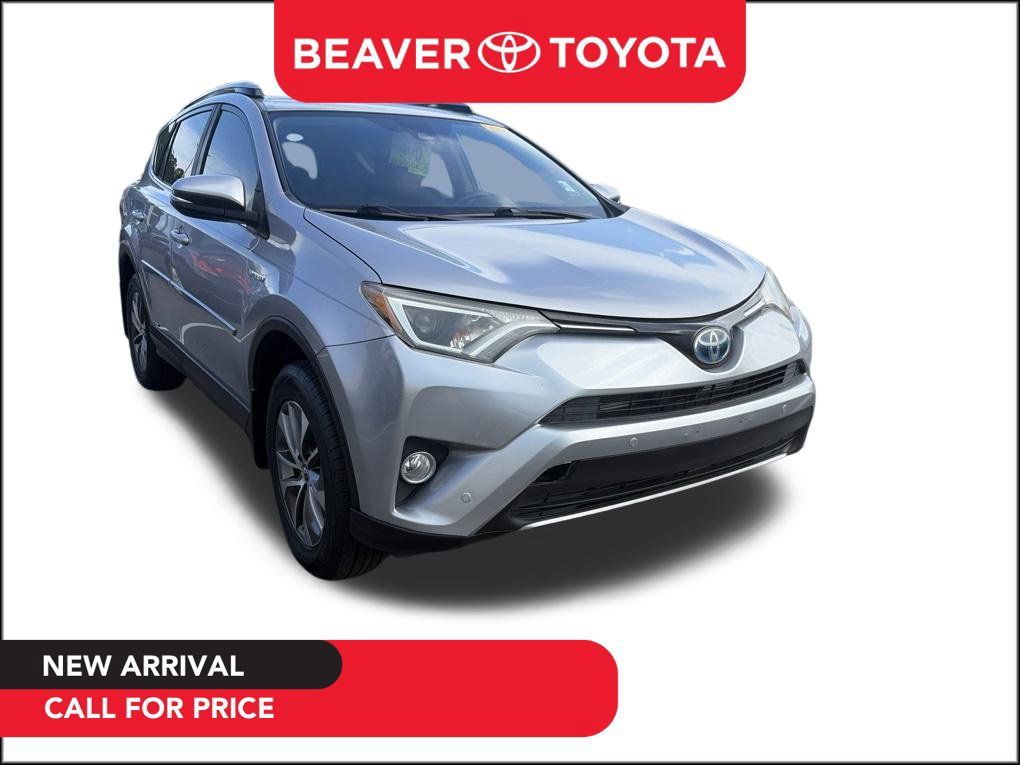 Used 2018 Toyota RAV4 XLE w/ Convenience Package AWD/4WD image 1