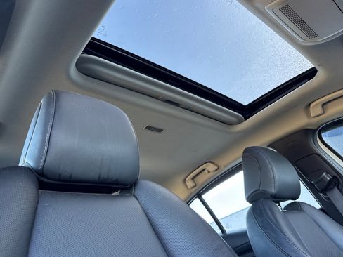 Used 2021 MAZDA MAZDA3 s image 16