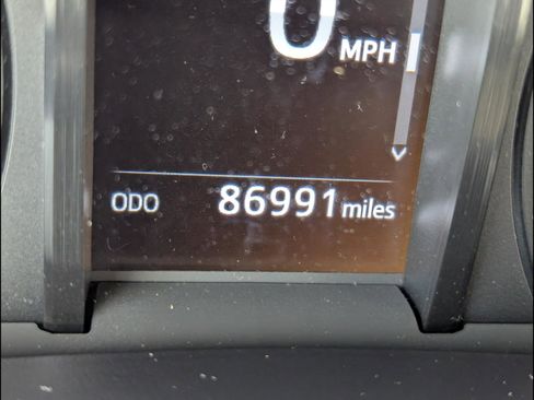 Used 2021 Toyota 4Runner SR5 RWD image 14