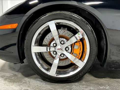 Used 2008 Chevrolet Corvette Convertible w/ Preferred Equipment Group image 11