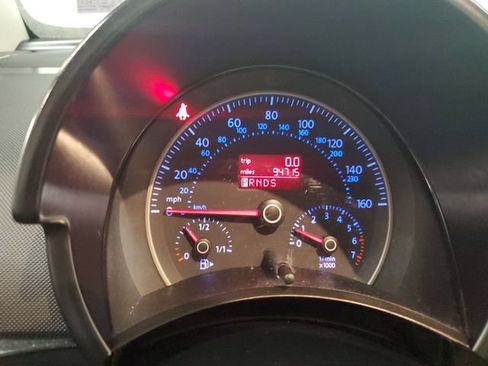 Used 2009 Volkswagen Beetle S FWD image 25