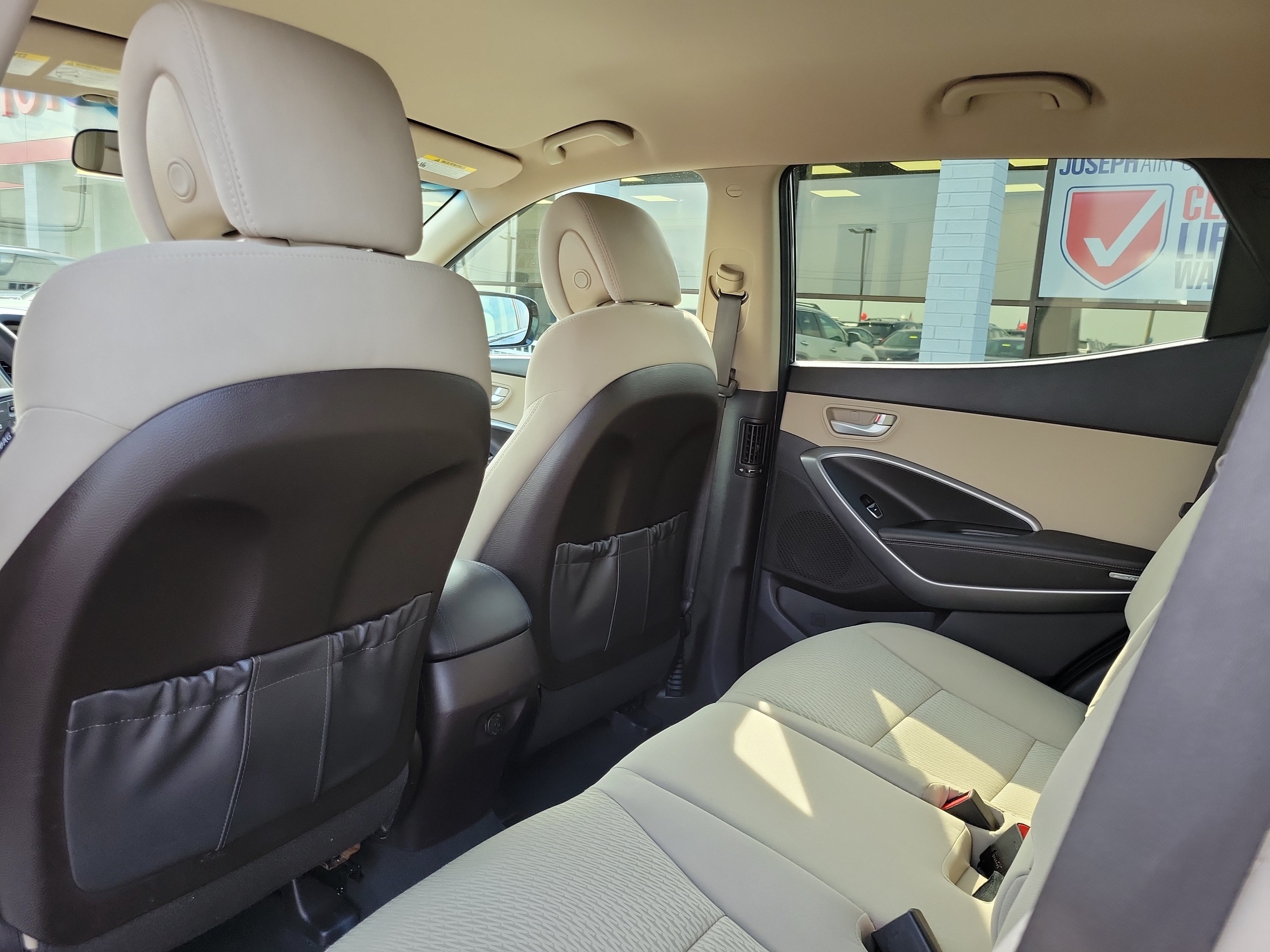 Used 2015 Hyundai Santa Fe Sport FWD image 14