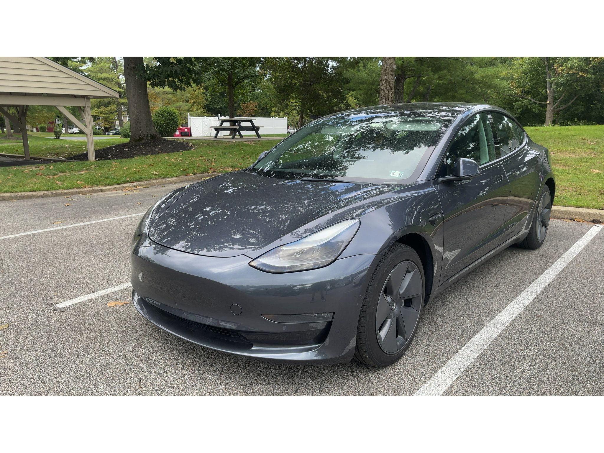 Used 2022 Tesla Model 3 Long Range AWD/4WD image 1