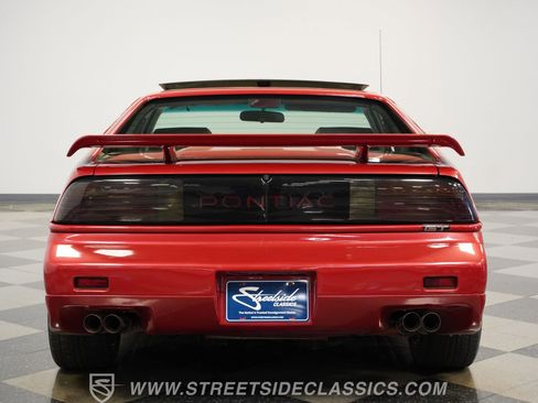 Used 1987 Pontiac Fiero GT RWD image 11