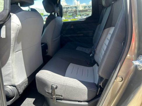Certified 2025 Toyota Tacoma TRD Sport AWD/4WD image 27