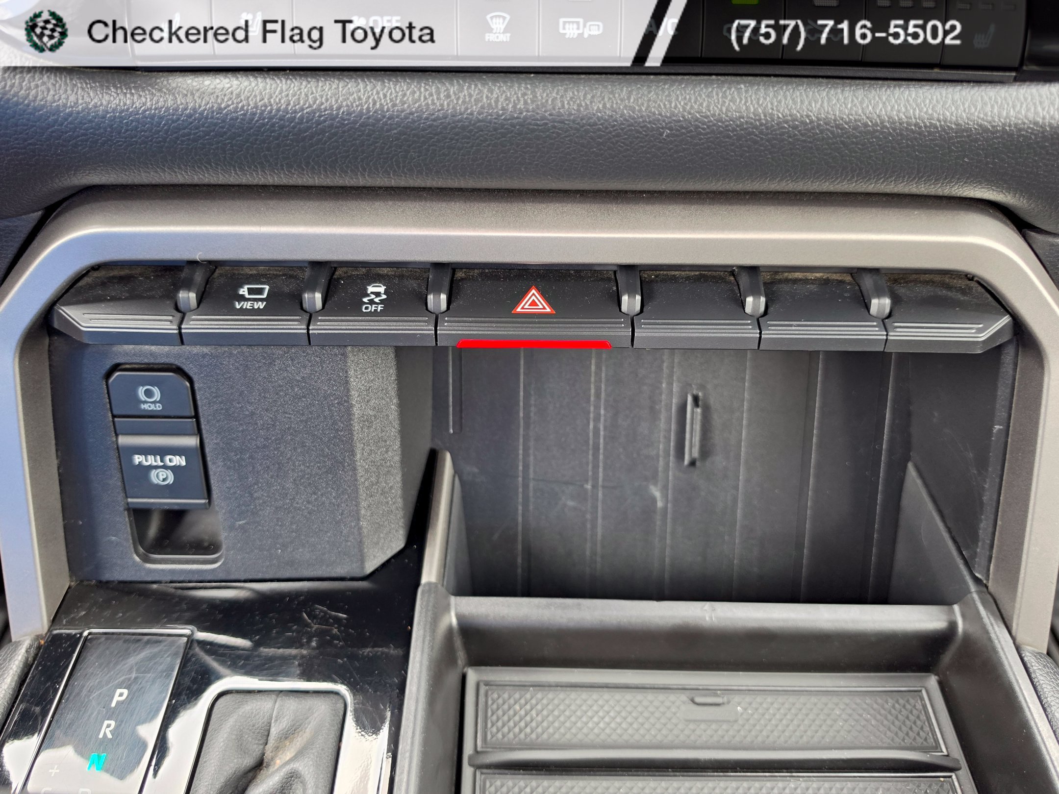 Used 2024 Toyota Tundra Limited AWD/4WD image 22