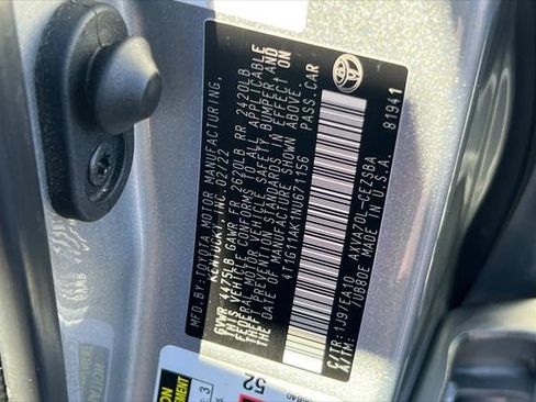 Certified 2022 Toyota Camry SE image 30