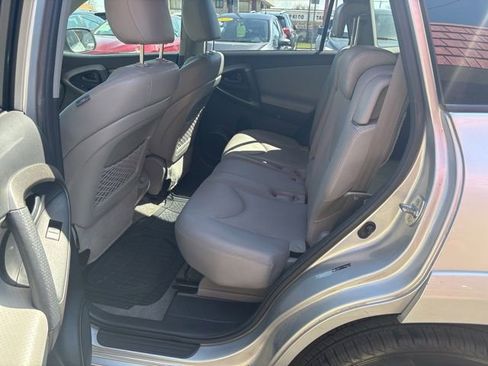 Used 2009 Toyota RAV4 Limited image 16