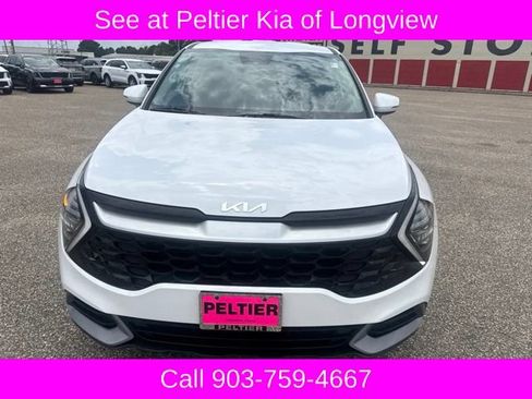 Used 2025 Kia Sportage EX FWD image 2