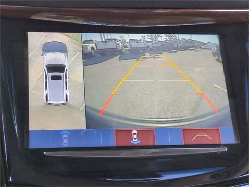 Used 2018 Cadillac Escalade Premium Luxury image 21