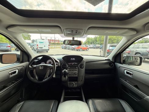Used 2015 Honda Pilot Touring image 20
