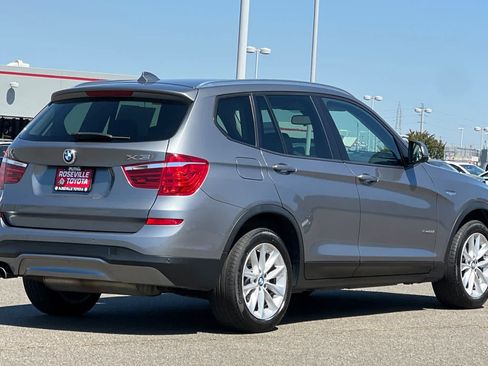 Used 2015 BMW X3 xDrive28i AWD/4WD image 2