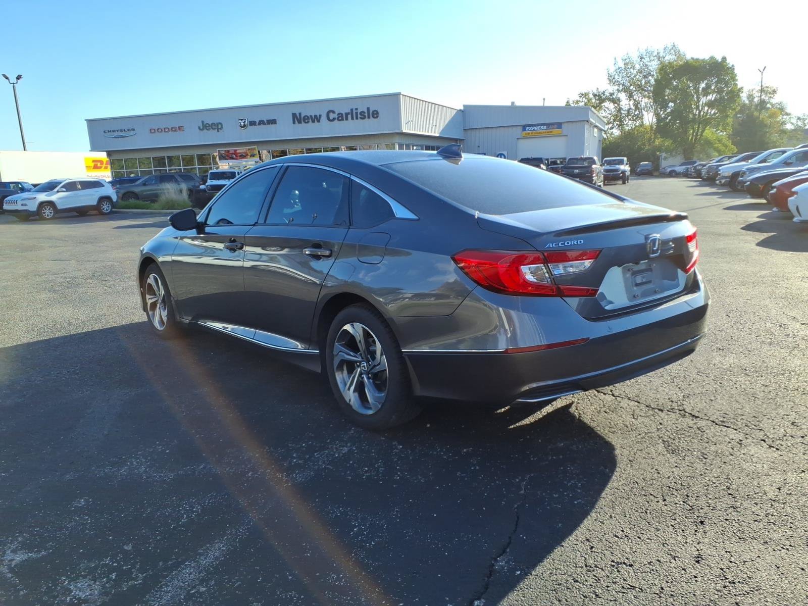 Used 2018 Honda Accord EX-L image 5