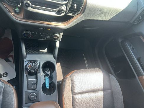 Used 2021 Ford Bronco Sport Outer Banks image 14