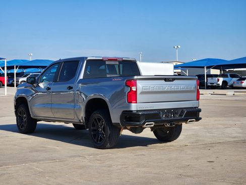 Used 2025 Chevrolet Silverado 1500 LT Trail Boss w/ Convenience Package II image 5