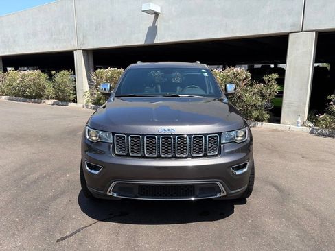 Certified 2021 Jeep Grand Cherokee Limited w/ Trailer Tow Group IV AWD/4WD image 5