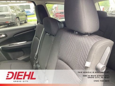 Used 2019 Dodge Journey SE w/ Connectivity Group AWD/4WD image 12