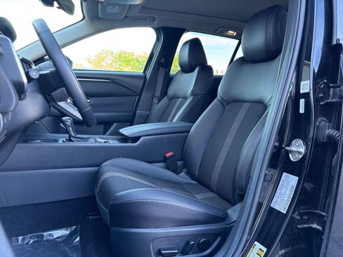 Used 2025 MAZDA CX-50 AWD 2.5 S w/ Premium Package image 28