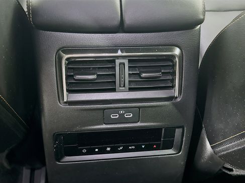 Used 2024 MAZDA CX-90 3.3 Turbo w/ Preferred Plus image 29