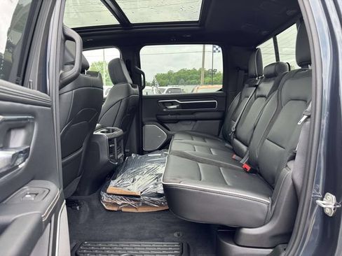 New 2026 RAM 1500 Laramie AWD/4WD image 7
